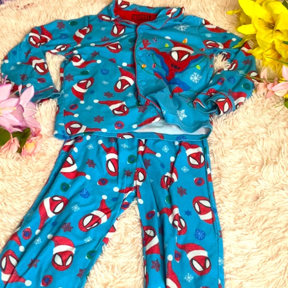 Marvel Spider Man Blue & Red Pajama Set Size Small Boys